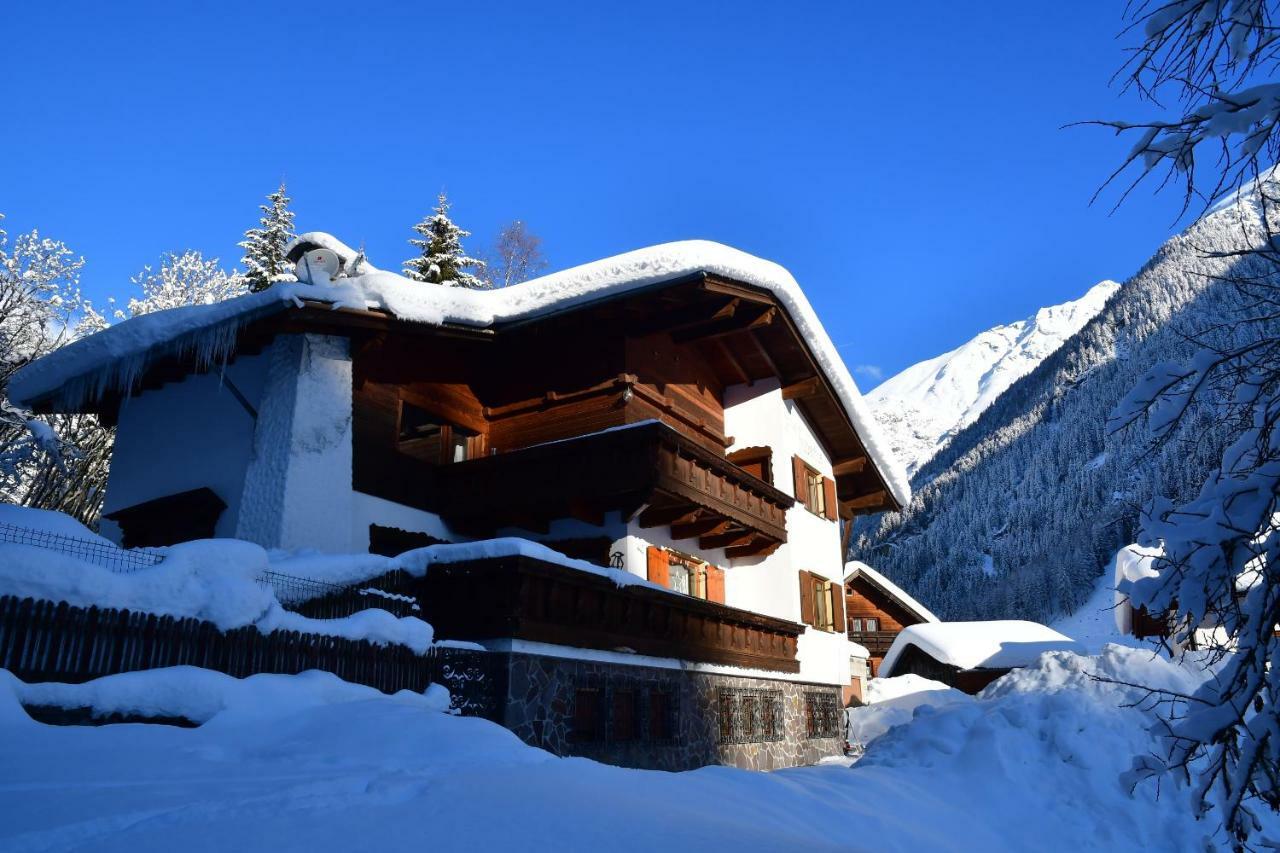 Ferienwohnung Haus Hubertus St. Leonhard im Pitztal Exterior foto