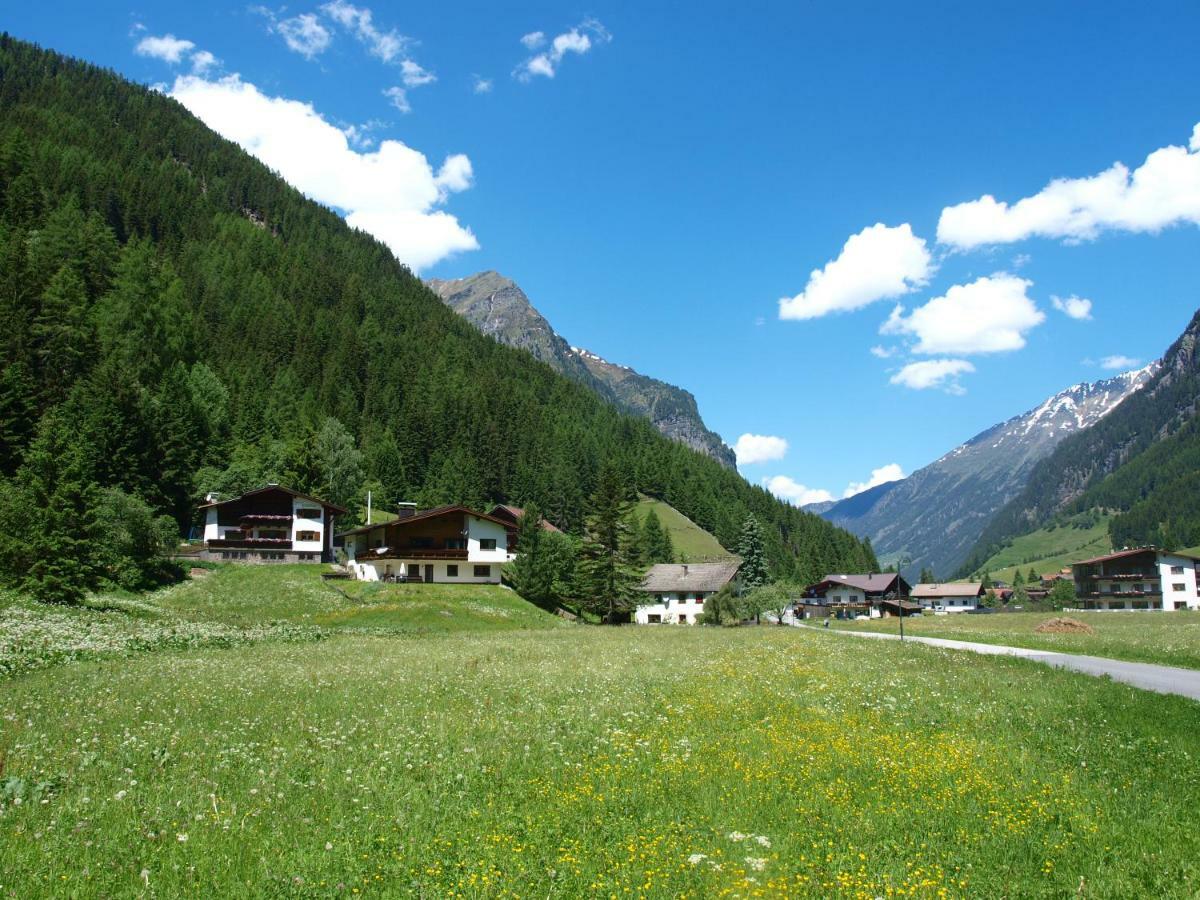 Ferienwohnung Haus Hubertus St. Leonhard im Pitztal Exterior foto